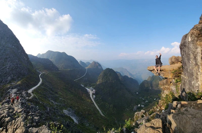 Ma Pi Leng Pass - ha giang loop 4 day itinerary Ma Pi Leng Pass - ha giang loop 4 day itinerary