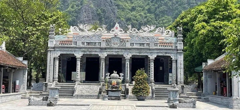 Thai Vi temple Thai Vi temple