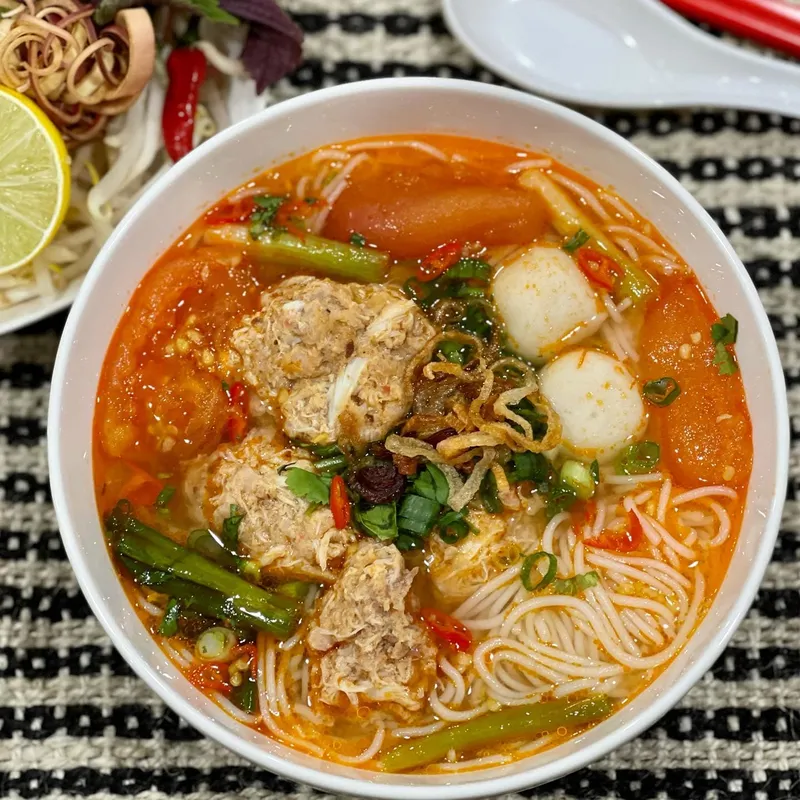 Bun rieu bun Rieu