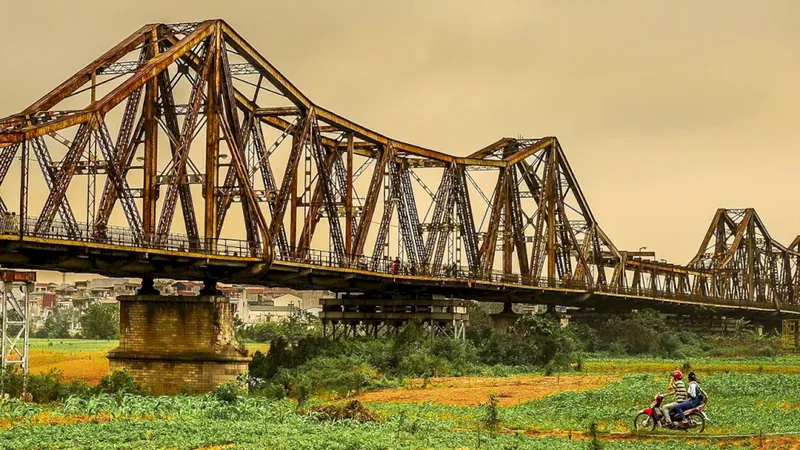 Long Bien bridge Long Bien bridge