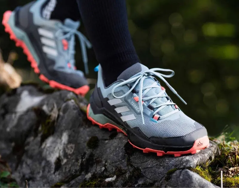 Trail Runner Shoes ultra light backpacking gear