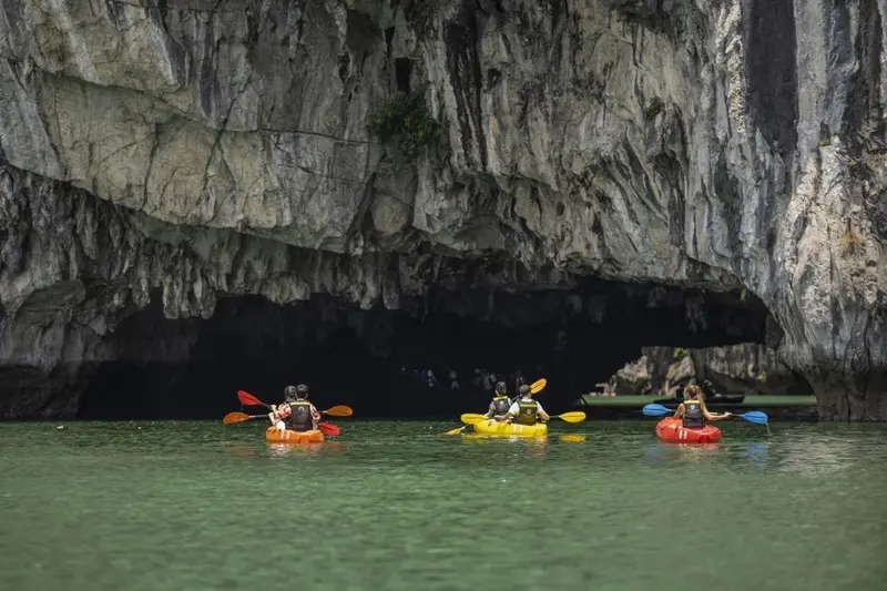 Day 1: Pearl Farm kayaking + Titov Island viewpoint + sunset halong bay limestone