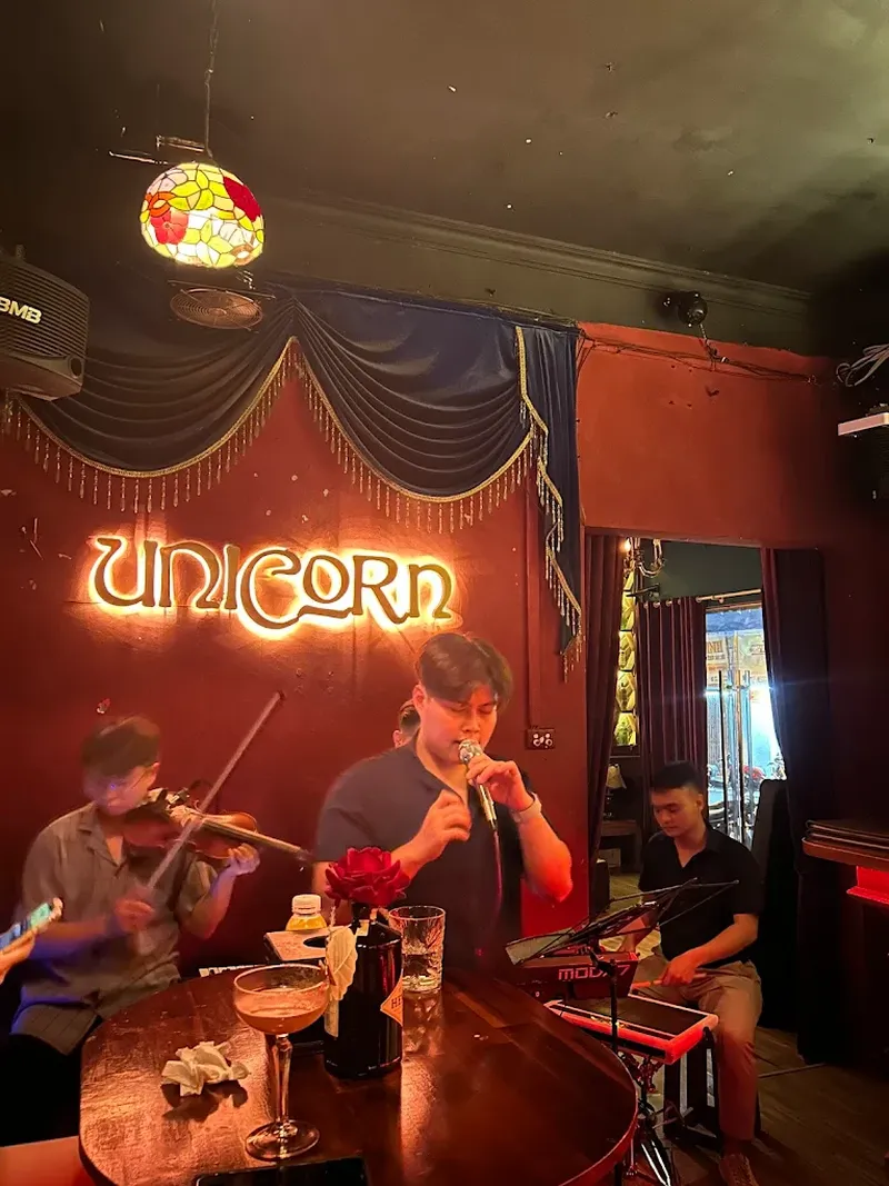 The Unicorn Pub bar The Unicorn Pub bar