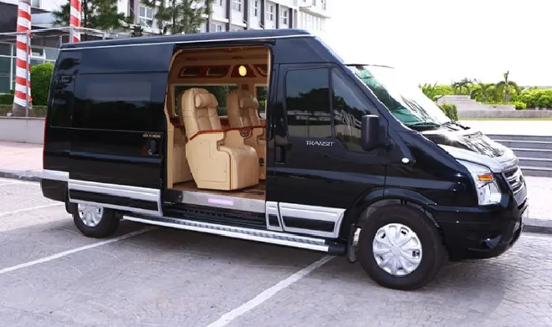 Comfortable limousine van from Hanoi to Sapa hanoi sapa bus