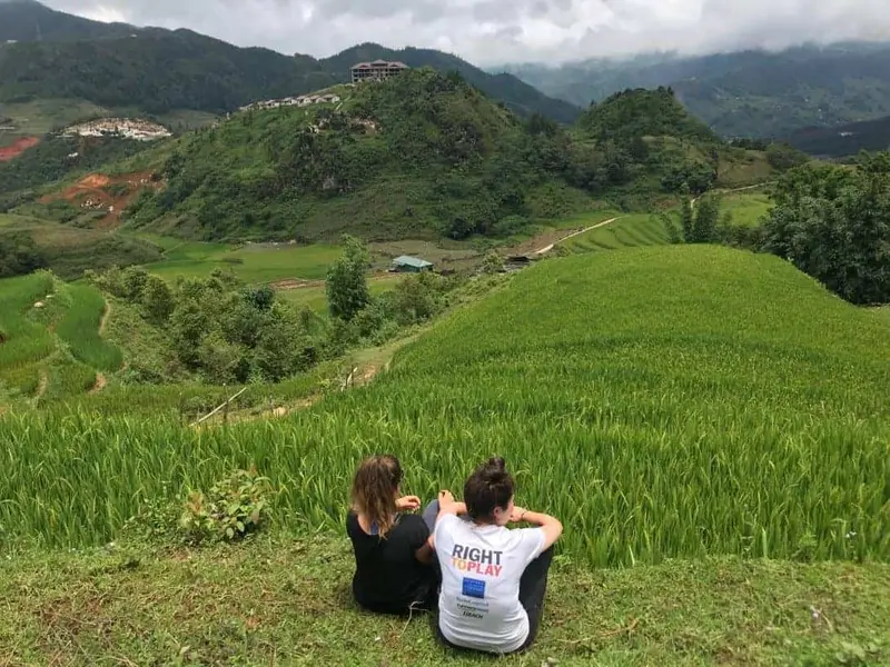 Relaxing midway through Sapa’s gentle routes Trek in Sapa without guide