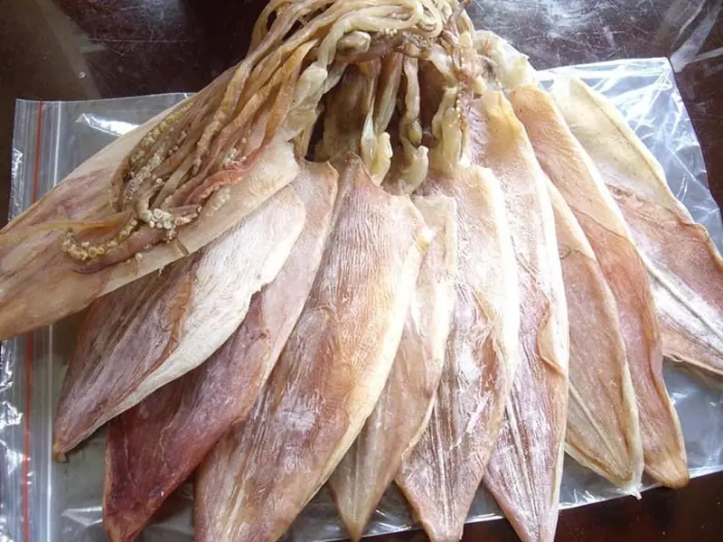 Ha Long’s well-known dried seafood specialty What to Buy in Ha Long Bay